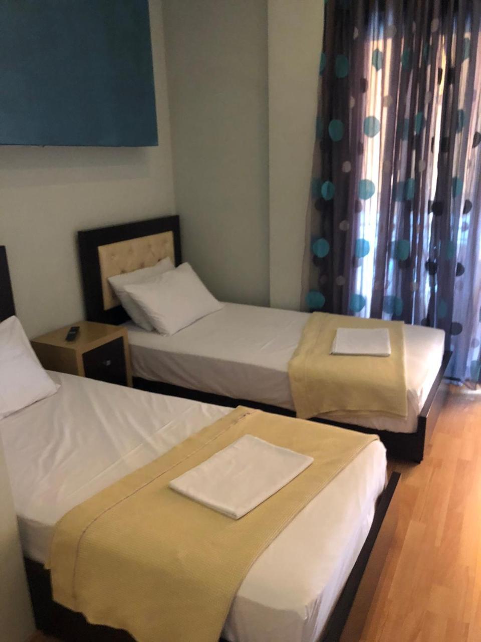 Hotel Shehu Gjirokastër 外观 照片